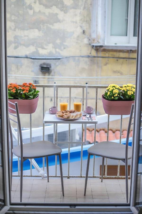 Reginella A Toledo Hotel Nápoly Kültér fotó